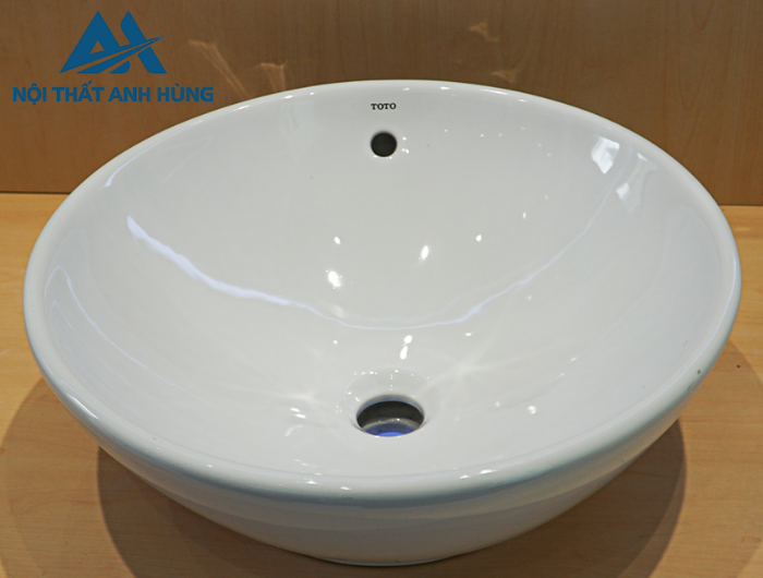 Chậu rửa lavabo đặt bàn TOTO LT523S