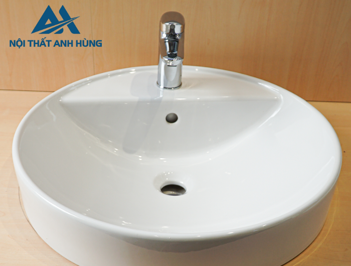 Chậu rửa lavabo đặt bàn TOTO LT700CTR