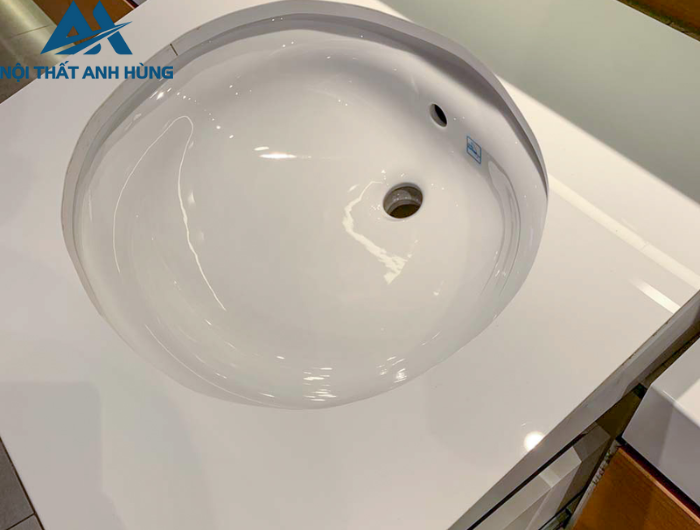 Chậu rửa mặt lavabo âm bàn TOTO LT764#XW