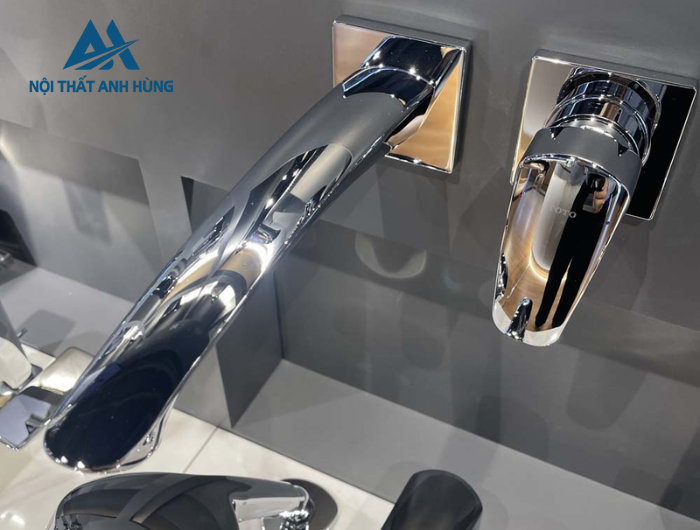 Vòi lavabo nóng lạnh gắn tường GM TOTO TLG09308BB