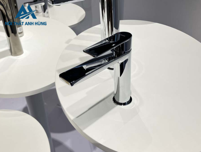 Vòi lavabo nóng lạnh GT TOTO TLG13301A