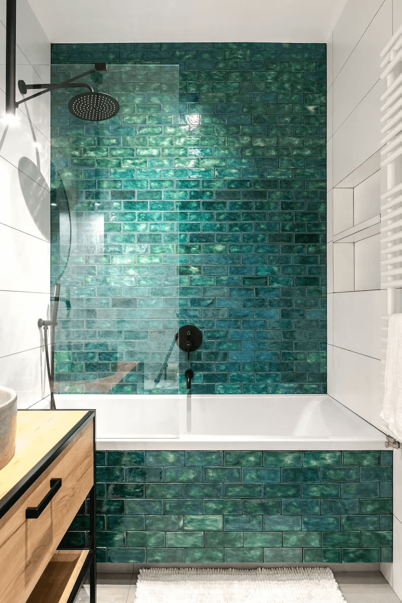 ốp gạch mosaic cho phòng tắm 